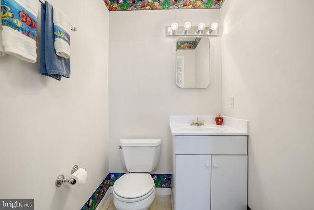 4443 SHADY LN, Chincoteague Island, VA 23336