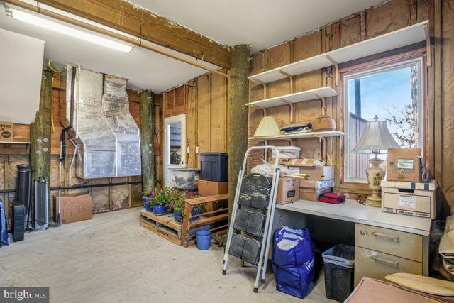 4443 SHADY LN, Chincoteague Island, VA 23336