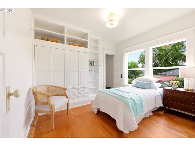 2711 Se 61ST Ave, Portland, OR 97206