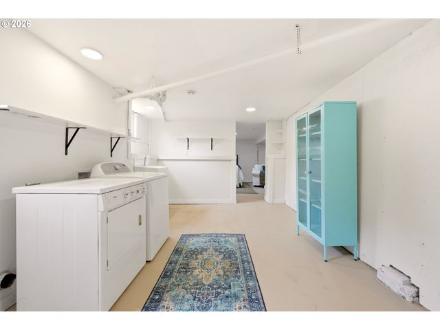 2711 Se 61ST Ave, Portland, OR 97206
