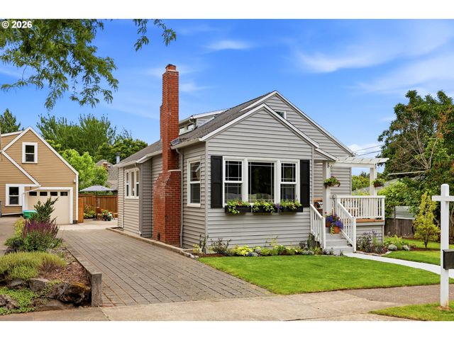2711 Se 61ST Ave, Portland, OR 97206