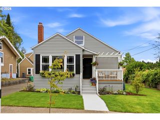 2711 Se 61ST Ave, Portland, OR 97206