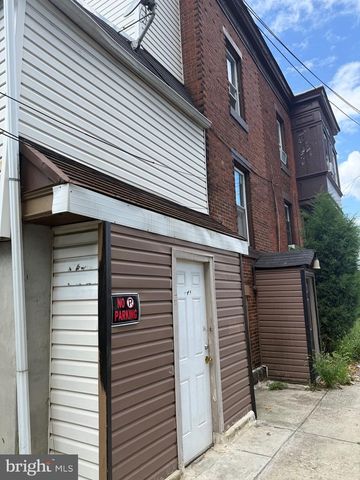 6100 WALNUT ST, Philadelphia, PA 19139