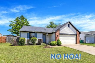 1032 Mosswood Circle, Franklin, IN 46131