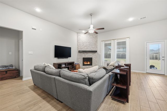 1916 Pecos Drive, Celina, TX 75009