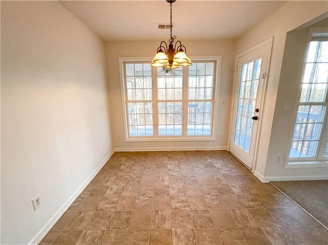 523 Oakview Drive, Dallas, GA 30157