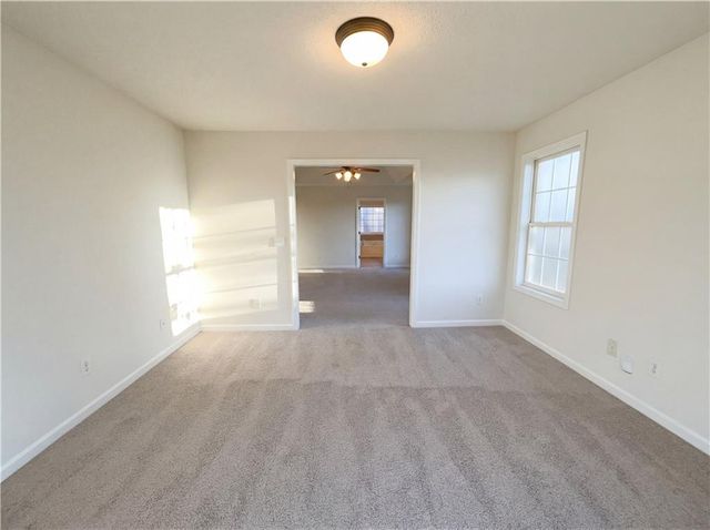 523 Oakview Drive, Dallas, GA 30157