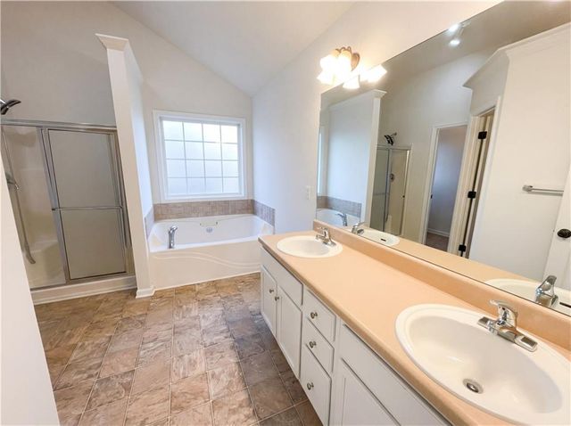 523 Oakview Drive, Dallas, GA 30157