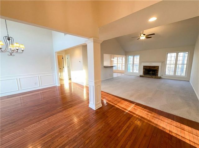 523 Oakview Drive, Dallas, GA 30157