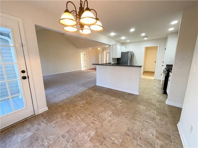 523 Oakview Drive, Dallas, GA 30157