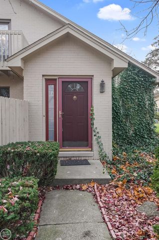 42139 E Edward Drive, Clinton Twp, MI 48038