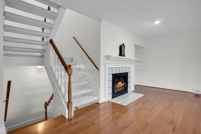 42139 E Edward Drive, Clinton Twp, MI 48038