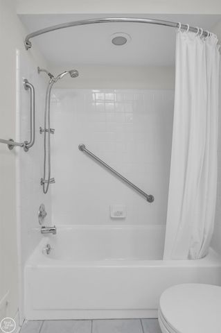 42139 E Edward Drive, Clinton Twp, MI 48038