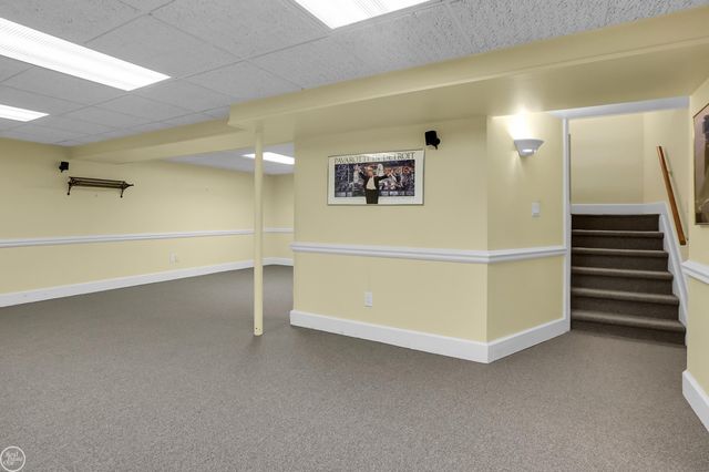 42139 E Edward Drive, Clinton Twp, MI 48038