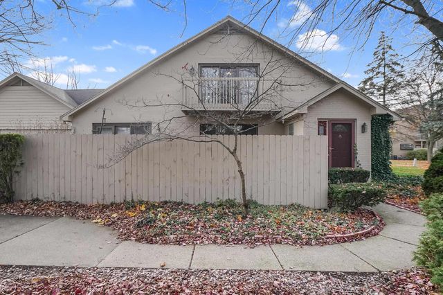 42139 E Edward Drive, Clinton Twp, MI 48038