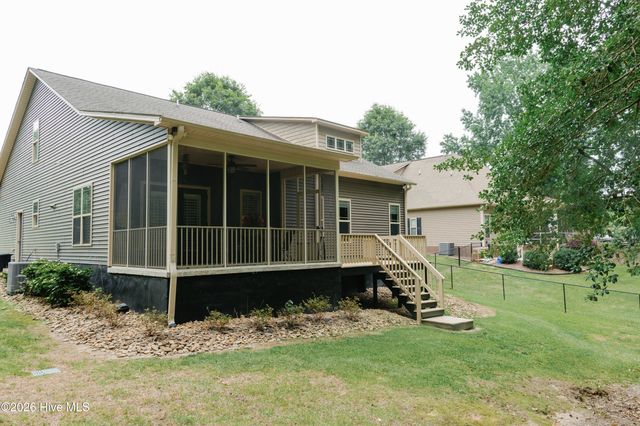 377 Victoria Drive, Chocowinity, NC 27817