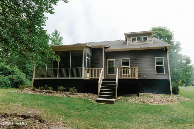 377 Victoria Drive, Chocowinity, NC 27817