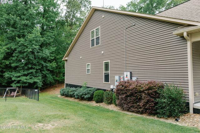 377 Victoria Drive, Chocowinity, NC 27817