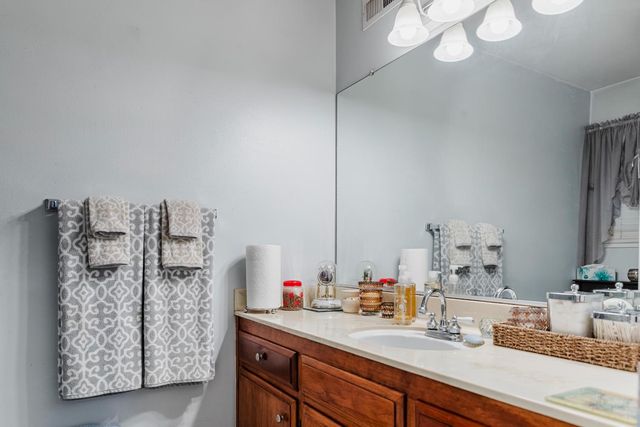 1608 Gettysburg Avenue, Clovis, CA 93611