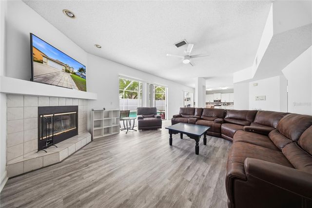 10919 SAILBROOKE DRIVE, Riverview, FL 33579