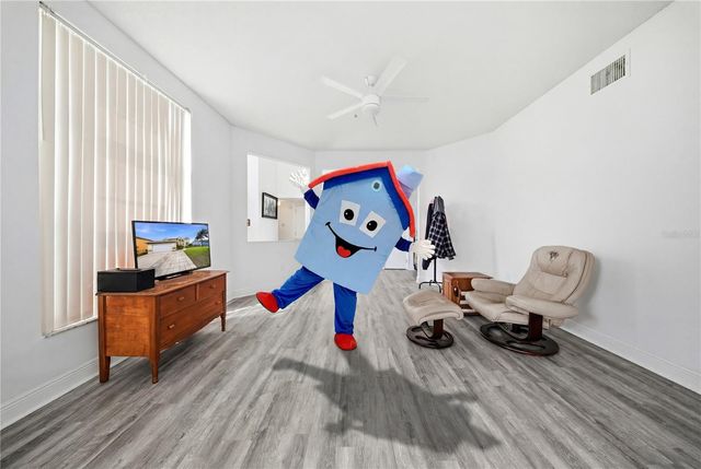 10919 SAILBROOKE DRIVE, Riverview, FL 33579