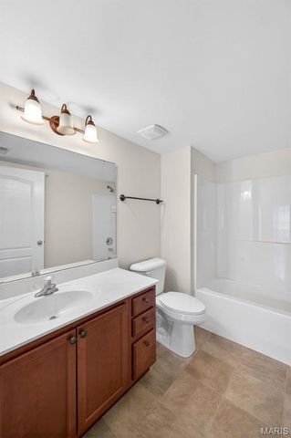 110 Lily Pad Lane, St Peters, MO 63376