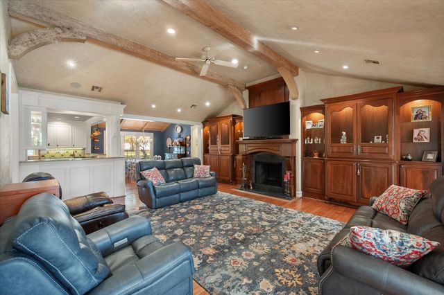 2212 Bowie Drive, Corsicana, TX 75110