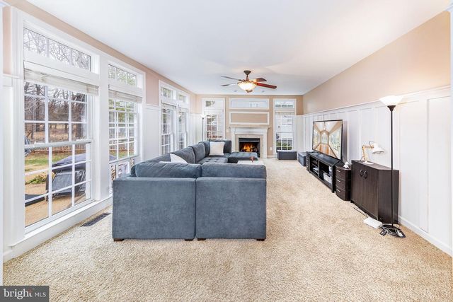 5638 LICK RIVER LN, Gainesville, VA 20155