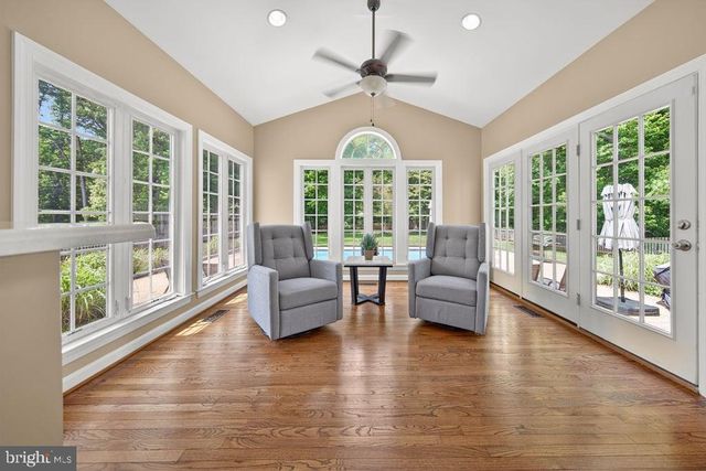5638 LICK RIVER LN, Gainesville, VA 20155