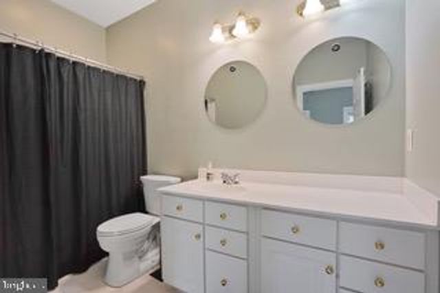 5638 LICK RIVER LN, Gainesville, VA 20155