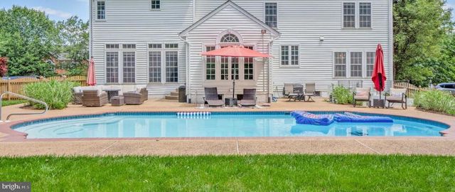 5638 LICK RIVER LN, Gainesville, VA 20155