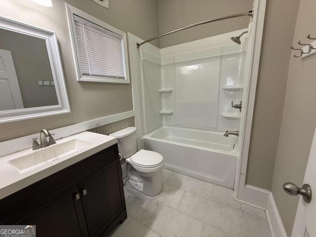 2 Myrtle Drive, Gainesville, GA 30501