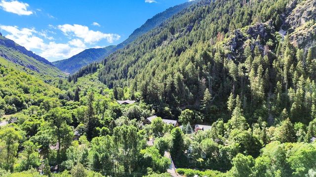 655 OGDEN CYN, Ogden, UT 84401