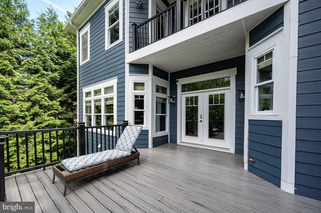 1217 ROSS DR SW, Vienna, VA 22180