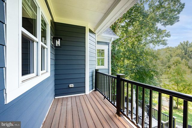 1217 ROSS DR SW, Vienna, VA 22180
