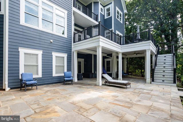 1217 ROSS DR SW, Vienna, VA 22180