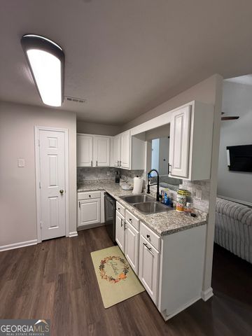 208 Coldsprings Court, Mcdonough, GA 30253