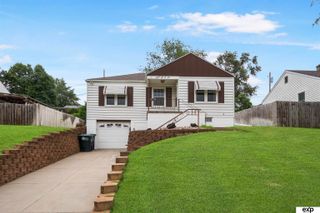 2109 S 47th Street, Omaha, NE 68106