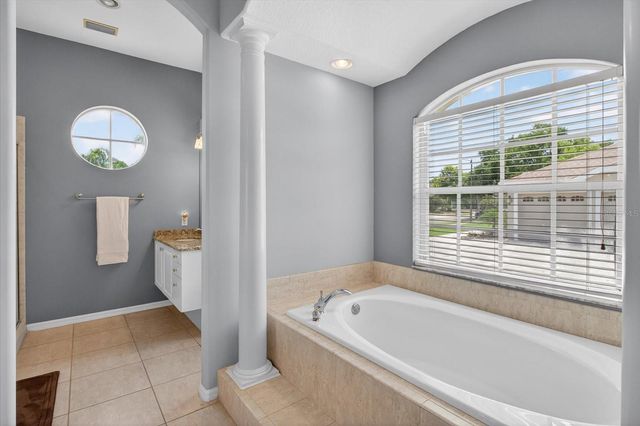 4052 CAPITOL DRIVE, Palm Harbor, FL 34685