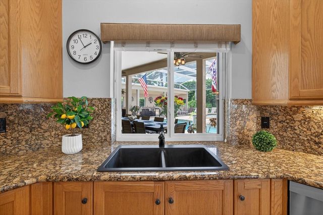 4052 CAPITOL DRIVE, Palm Harbor, FL 34685