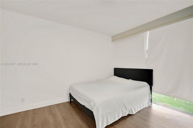 20335 W Country Club Drive 1608, Aventura, FL 33180