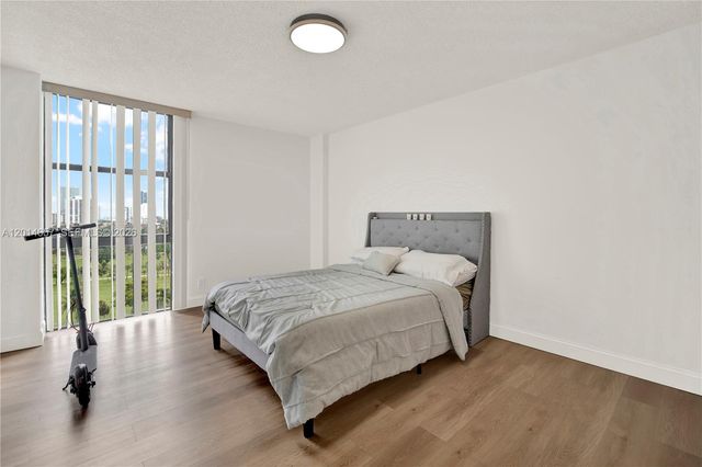 20335 W Country Club Drive 1608, Aventura, FL 33180