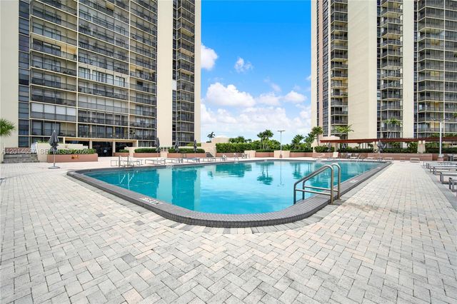 20335 W Country Club Drive 1608, Aventura, FL 33180