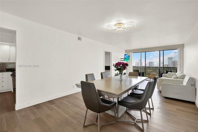 20335 W Country Club Drive 1608, Aventura, FL 33180