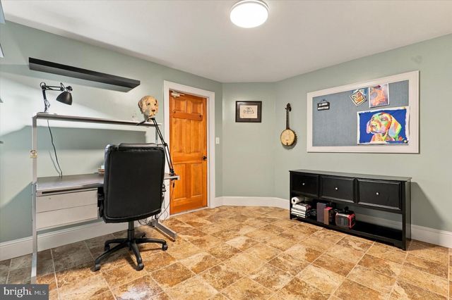 549 PLYMOUTH RD, Gwynedd Valley, PA 19437