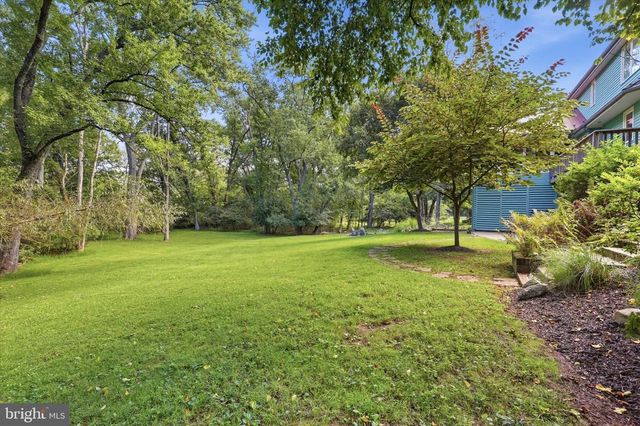 549 PLYMOUTH RD, Gwynedd Valley, PA 19437