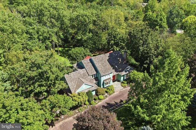 549 PLYMOUTH RD, Gwynedd Valley, PA 19437