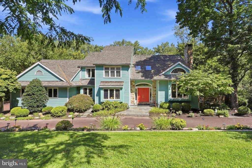 549 PLYMOUTH RD, Gwynedd Valley, PA 19437