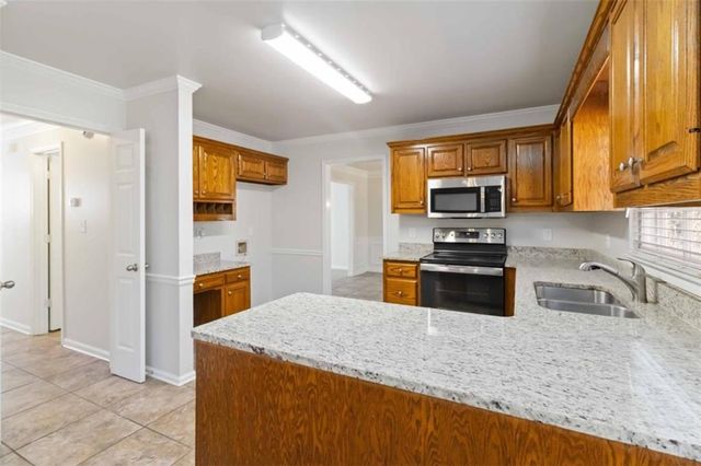 3477 Chinaberry Lane, Snellville, GA 30039