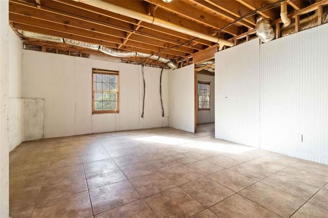 3477 Chinaberry Lane, Snellville, GA 30039